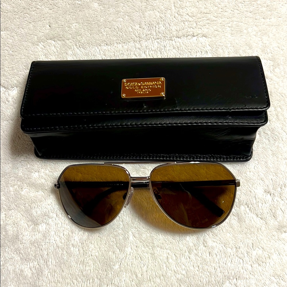 Dolce&Gabbana. Gold Edition Sunglasses. 18 carat gold plated metal. Silver. NWOT